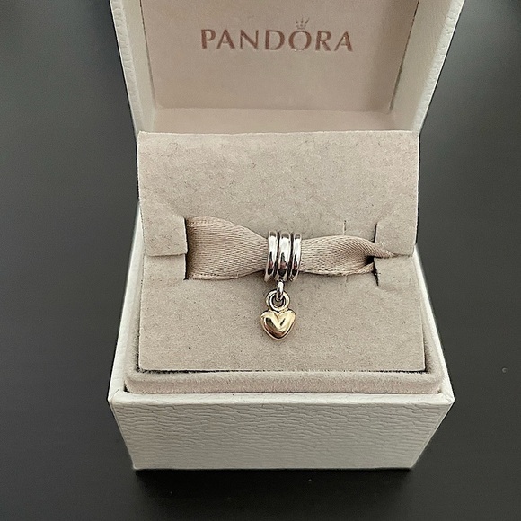 Pandora Jewelry - Pandora Dangling Heart Charm